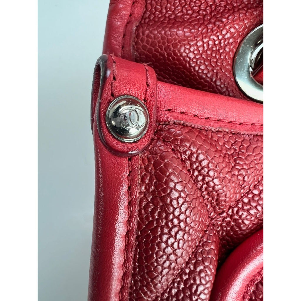 Chanel Caviar Quilted Medium French Riviera Red Flap